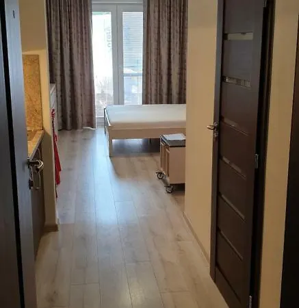 아파트 Apartmanovy Dom Diamond Sima