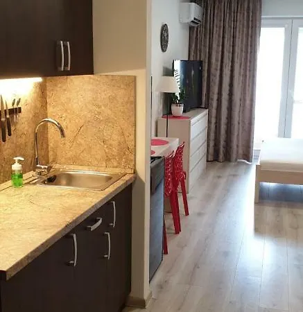 Apartmanovy Dom Diamond Sima 아파트 Podhájska