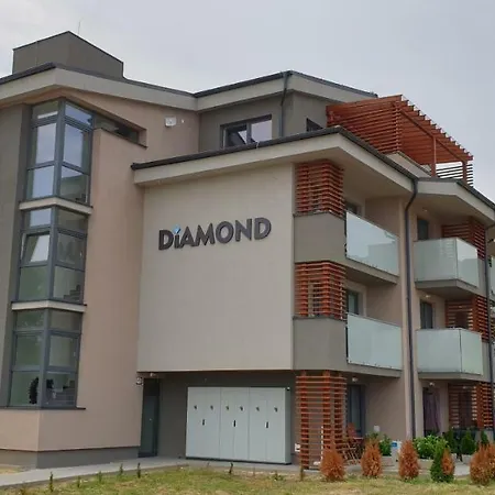 Apartmanovy Dom Diamond Sima 아파트 Podhájska